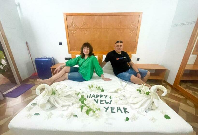 Pensão Mathiveri Thundi Inn