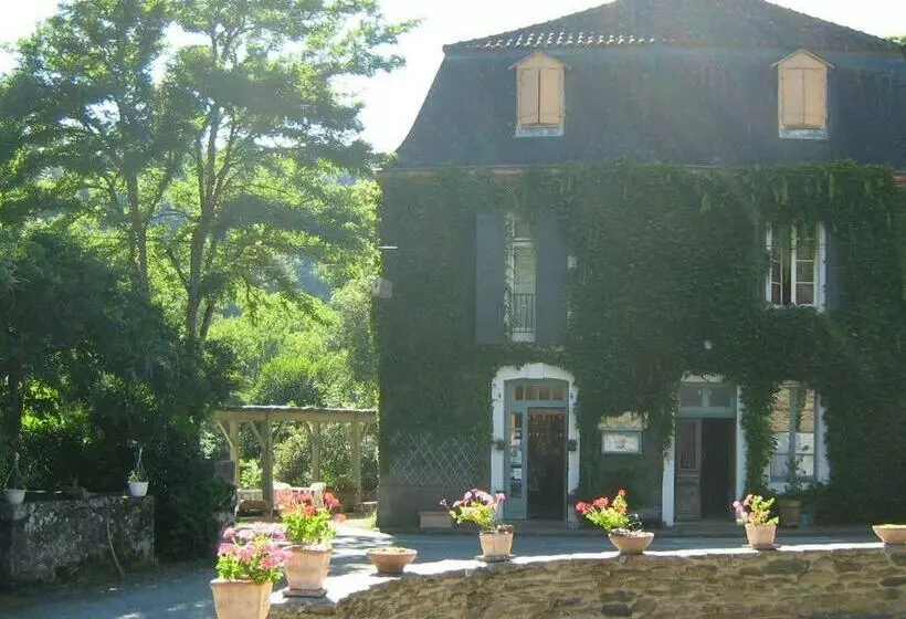 Retkeilymaja Auberg In !