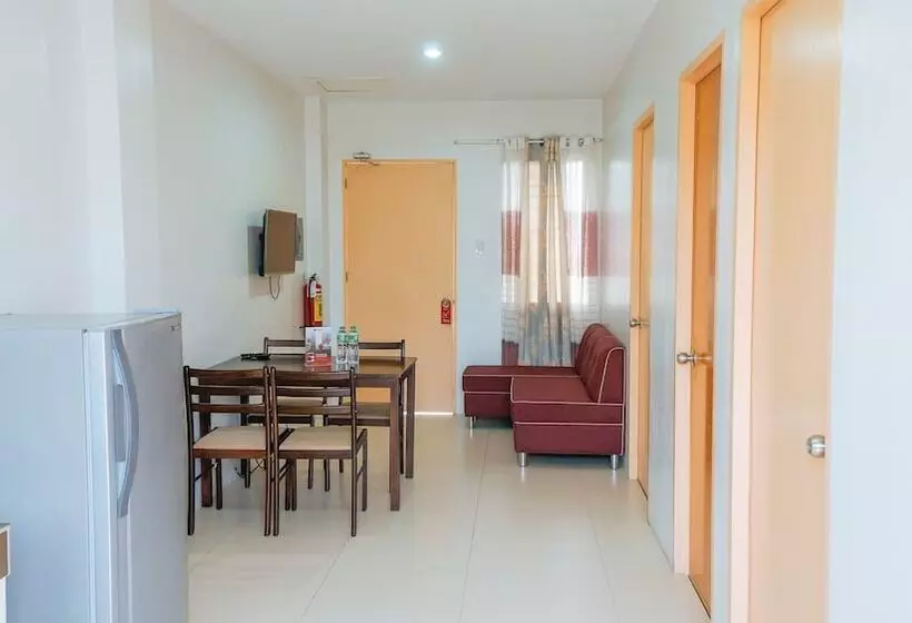 ユースホステル Reddoorz Plus Near Talisay Town Center