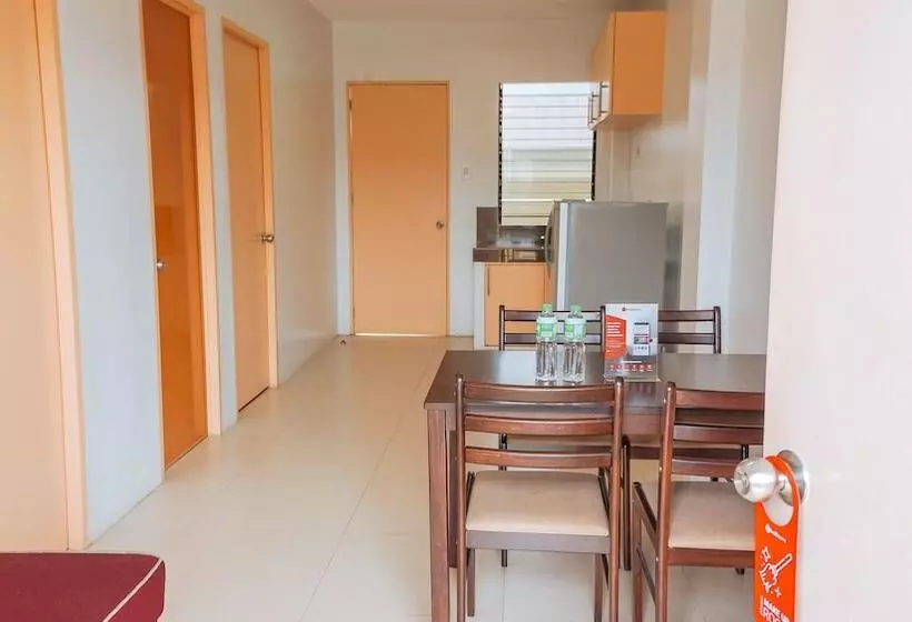 ユースホステル Reddoorz Plus Near Talisay Town Center