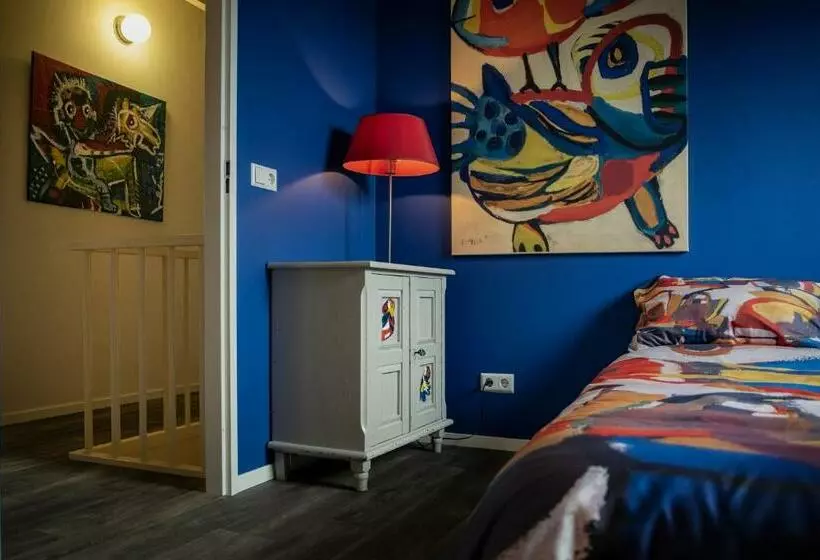 ベッドアンドブレックファースト Het Atelier Huis   Geschikt Voor 8 Personen