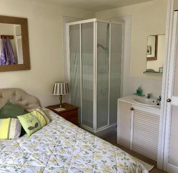 Bed and Breakfast High Mead