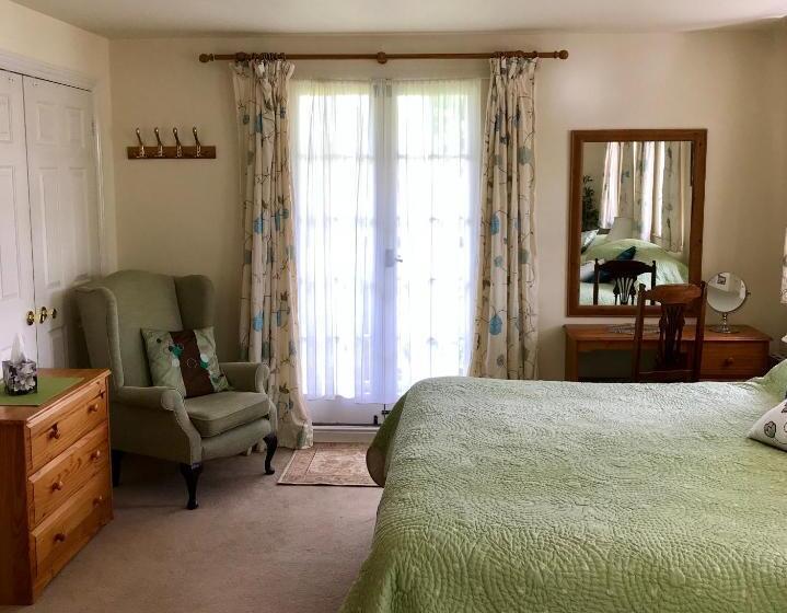 Bed and Breakfast High Mead