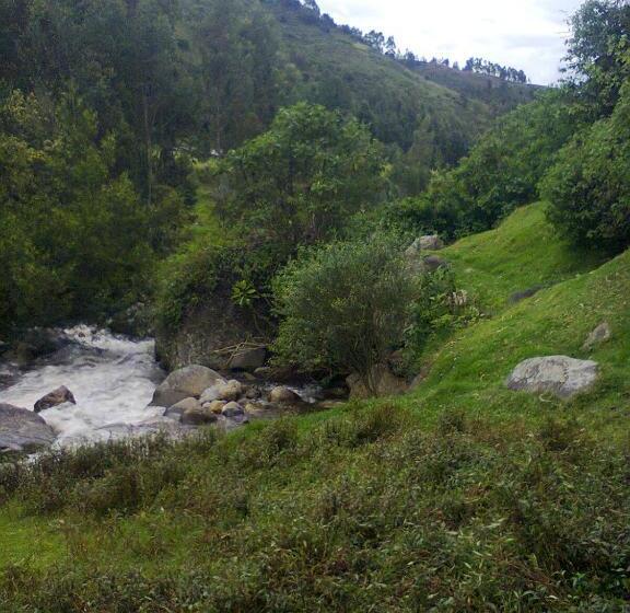 تختخواب و صبحانه Hospedaje Bella Vista Mongui