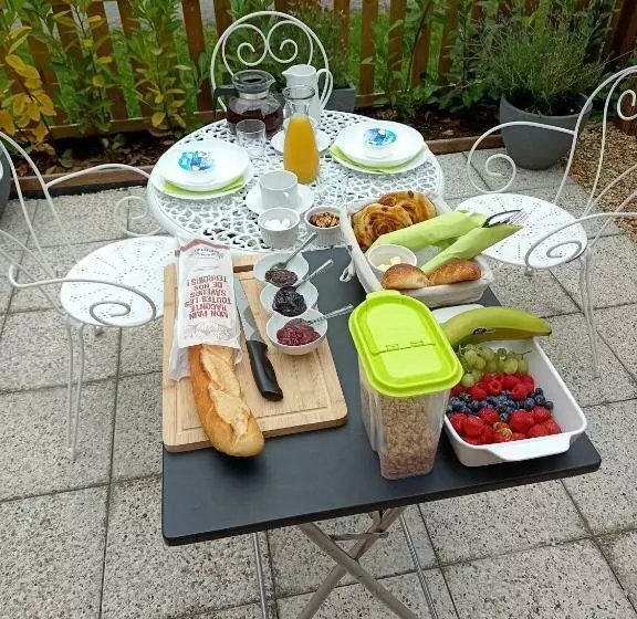Aamiaismajoitus (B&B) La Vieille Grange   Saint Privat Des Pres