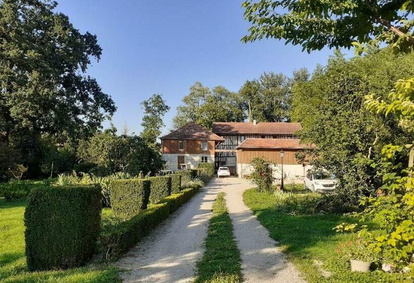 مبيت وإفطار Moulin Du Ruet   Chambres D Hôtes