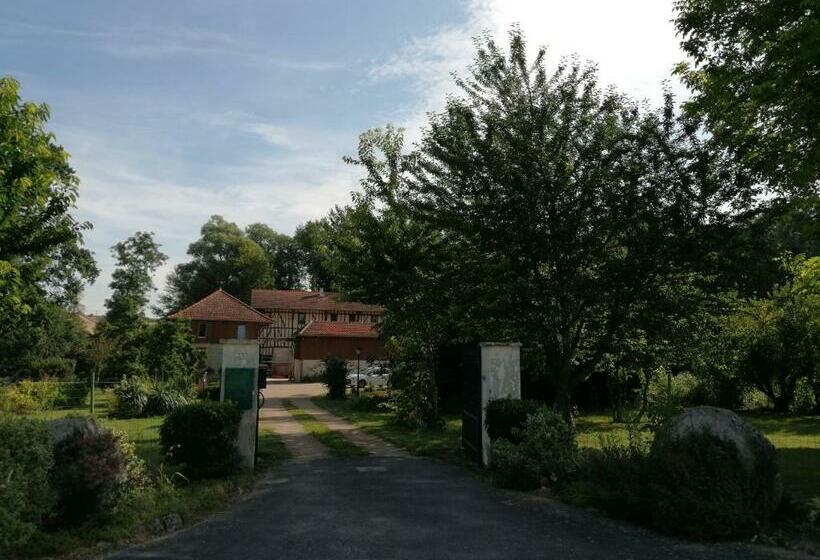 مبيت وإفطار Moulin Du Ruet   Chambres D Hôtes