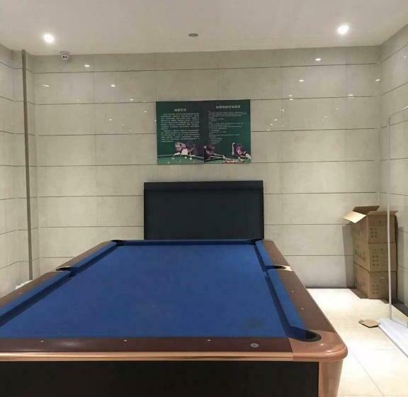 Hotel 7days Inn Yongzhou Lengshuitan Shun De Mol Of Bbk Plaza