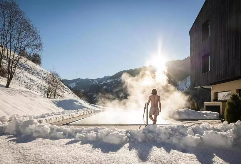 Hotelli Goldstück   Adults Only