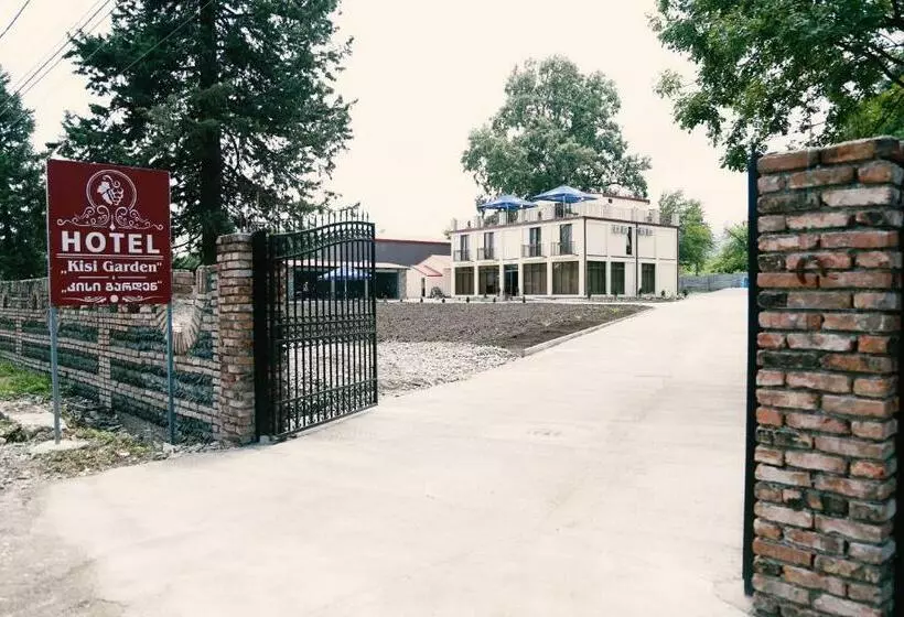 هتل Kisi Garden