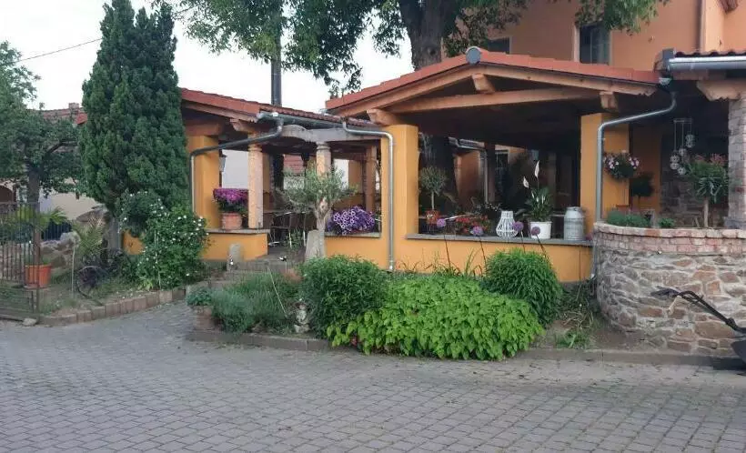 Hotelli Und Pension Al Dente