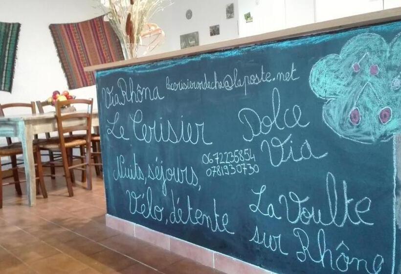 Пансион Gite Le Cerisier Via Rhona Dolce Via