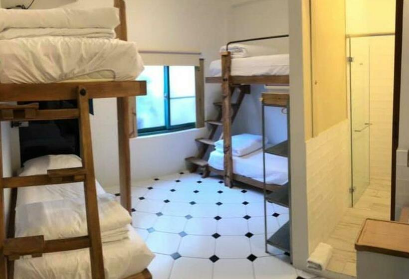 پانسیون H. 1967