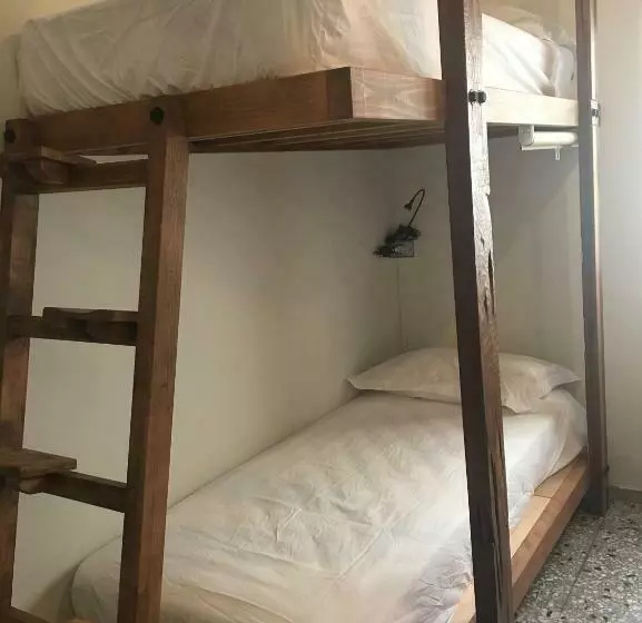 پانسیون H. 1967