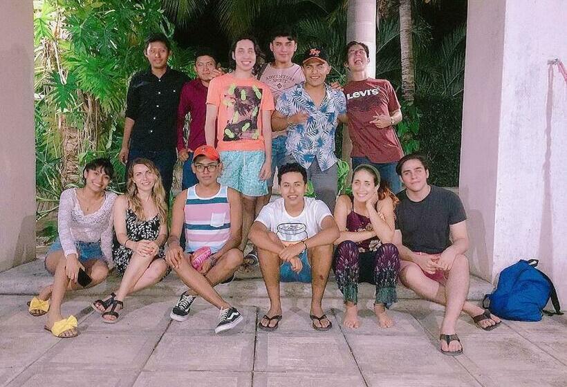 بنسيون Hostal Villa Mercedes