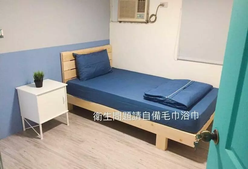 Majatalo 巷弄內的老宅