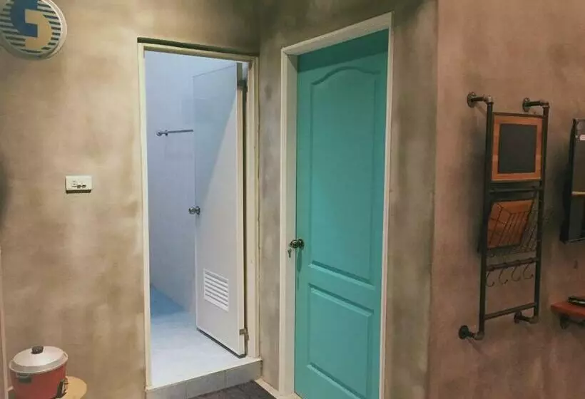 Majatalo 巷弄內的老宅