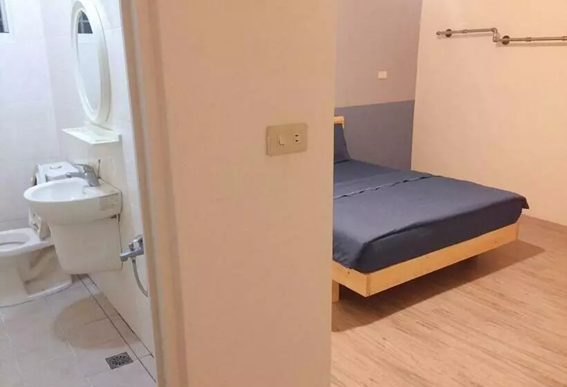 Majatalo 巷弄內的老宅