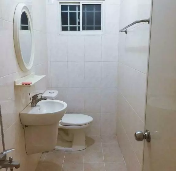 Majatalo 巷弄內的老宅