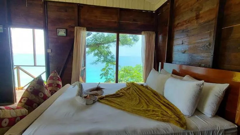 پانسیون Wilton House Oceanview Cabin