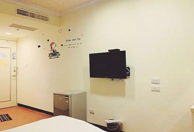 Easy Inn International Hostel