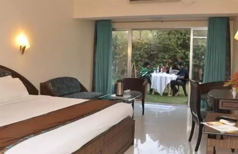 Отель Blue Country Resort