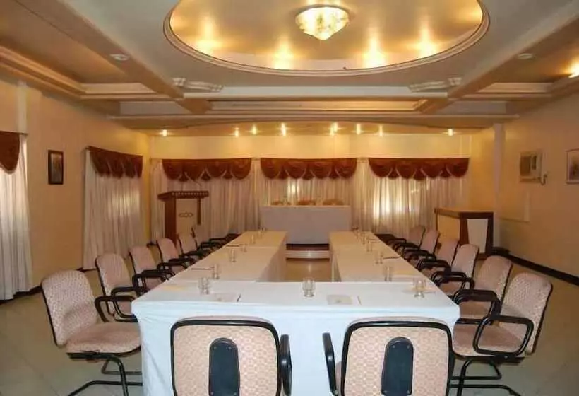 Отель Blue Country Resort