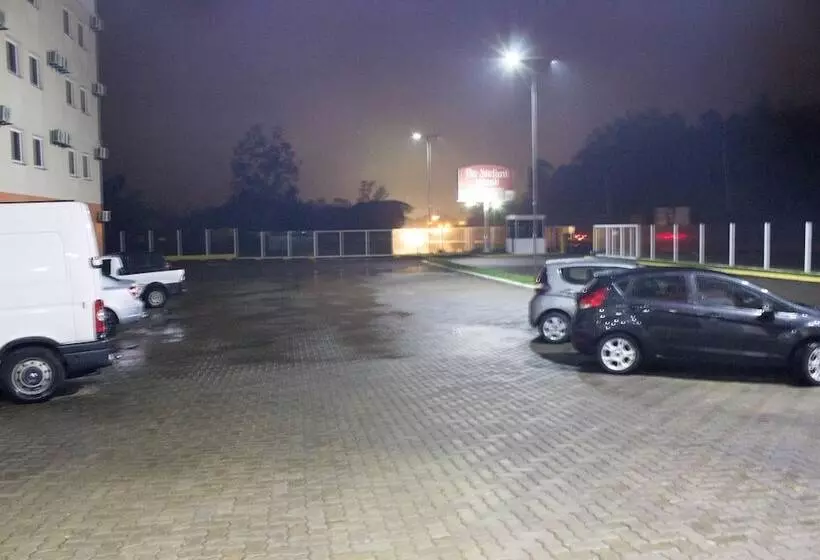 ホテル De Stefani