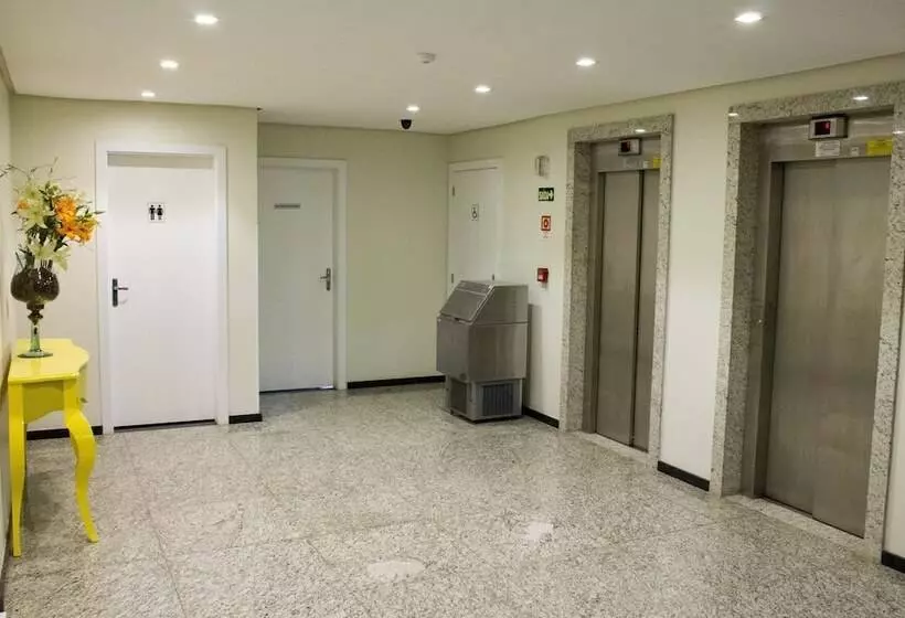 ホテル De Stefani