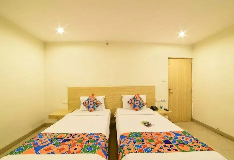 Отель Oriva Vinflora Residency Jubilee Hills