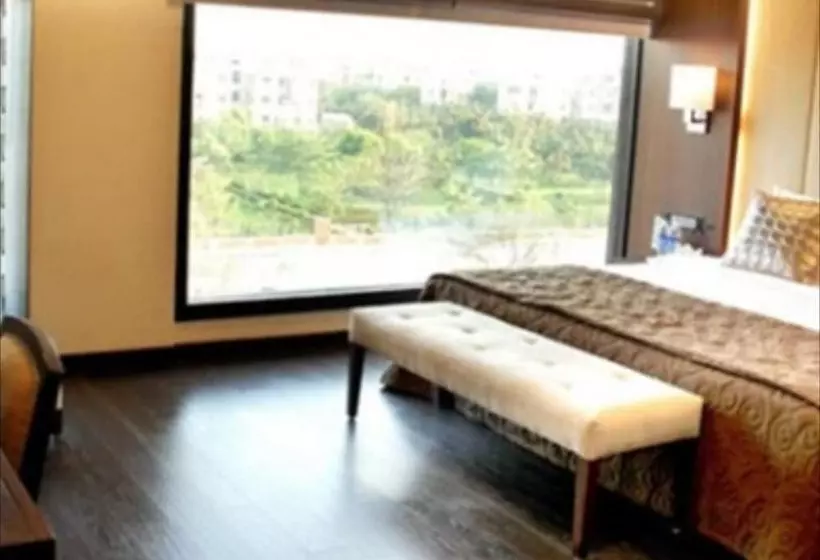 Отель Grand Mumtaz Towers