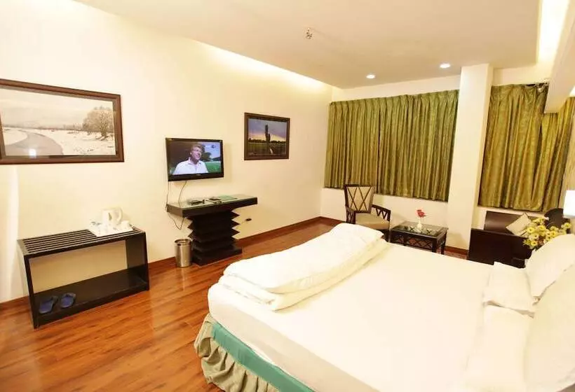 Отель Grand Mumtaz Towers