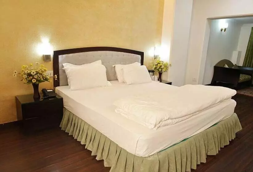 Отель Grand Mumtaz Towers