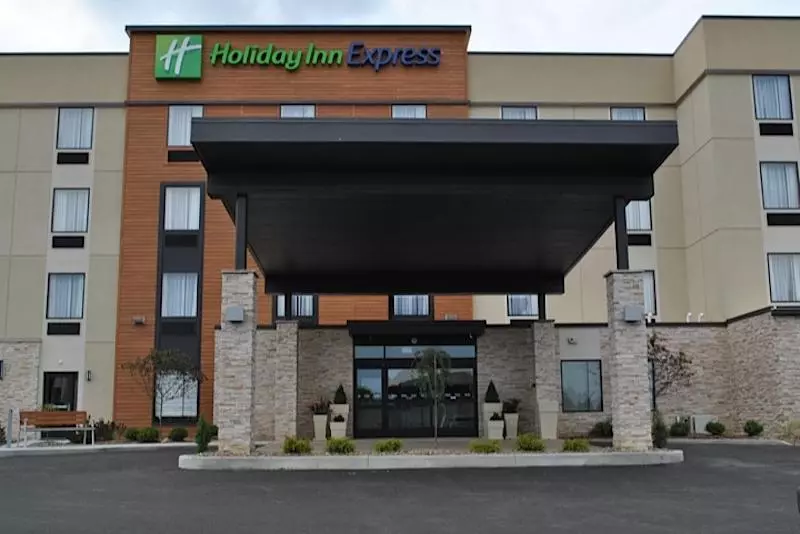 فندق Holiday Inn Express Salem, An Ihg