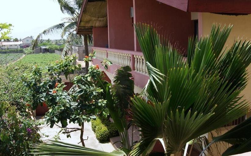 בית מלון כפרי Hôtel Alizé