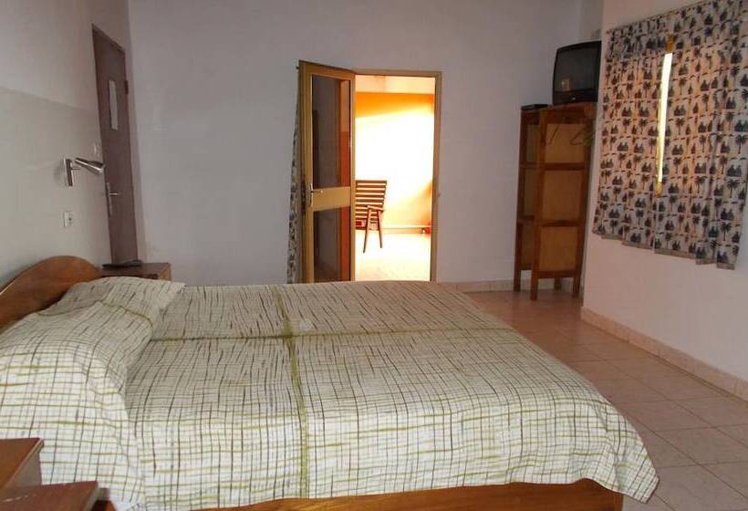 בית מלון כפרי Hôtel Alizé