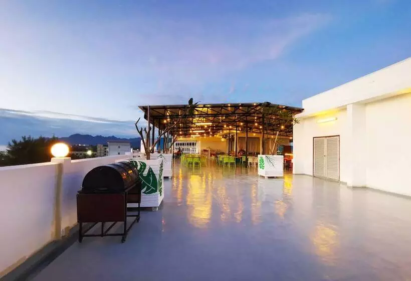 בית מלון כפרי Langkapuri Resort Langkawi