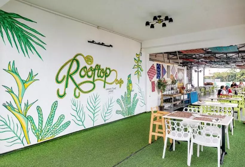 בית מלון כפרי Langkapuri Resort Langkawi