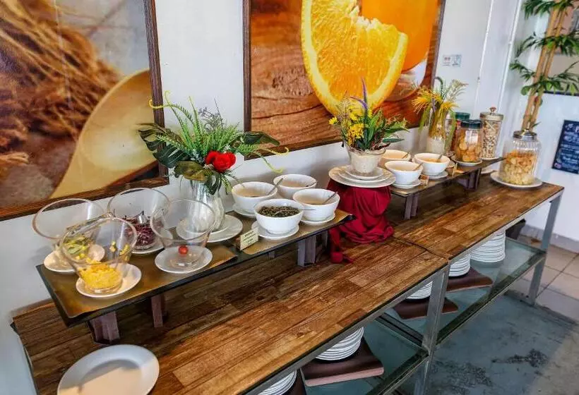 בית מלון כפרי Langkapuri Resort Langkawi