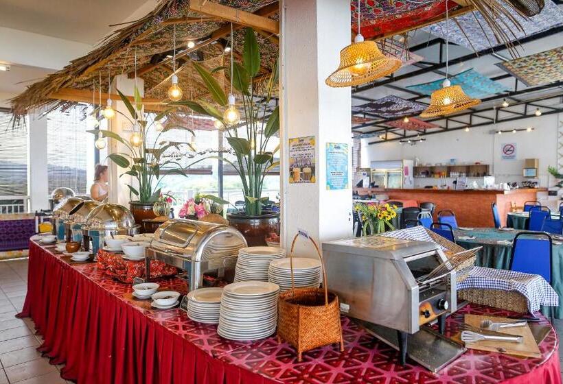 فندق Langkapuri Resort Langkawi