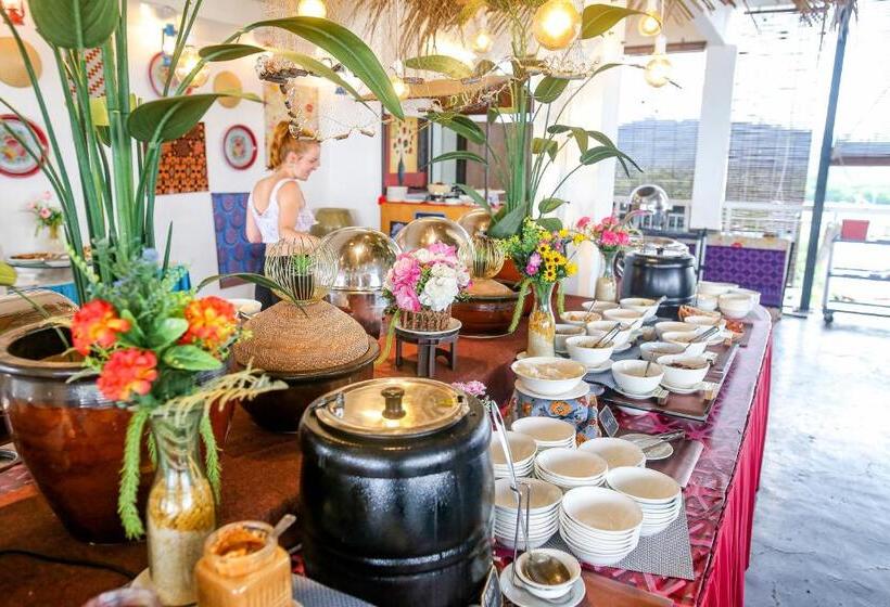 فندق Langkapuri Resort Langkawi