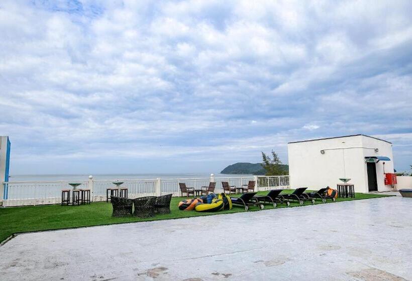 فندق Langkapuri Resort Langkawi