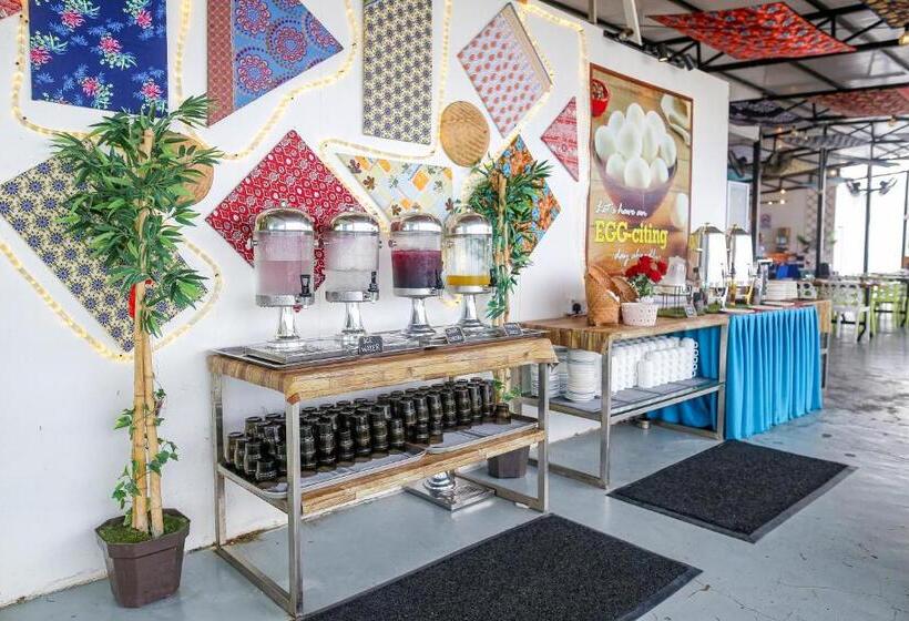 فندق Langkapuri Resort Langkawi