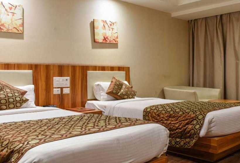 فندق Le Roi Raipur At Raipur Railway Station