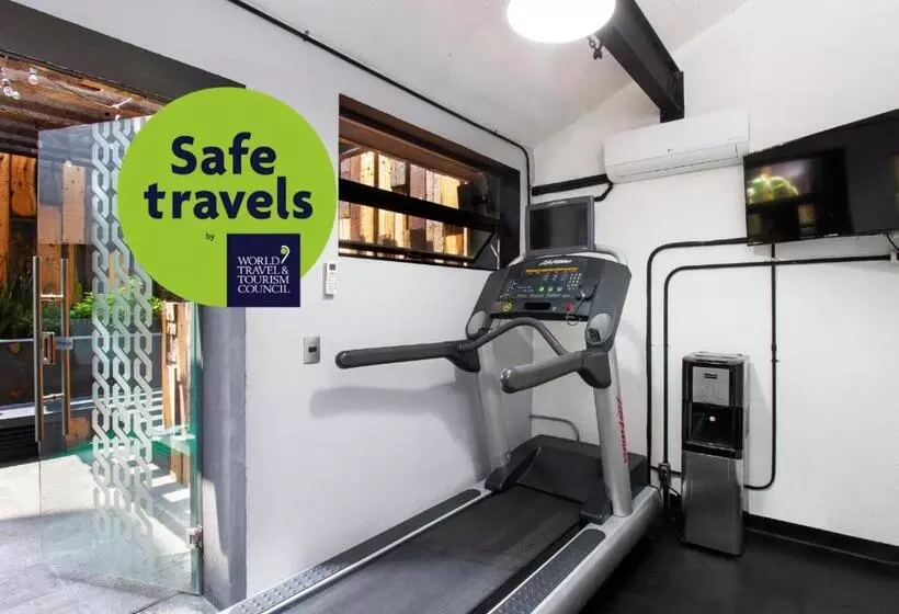 هتل Mx Aeropuerto