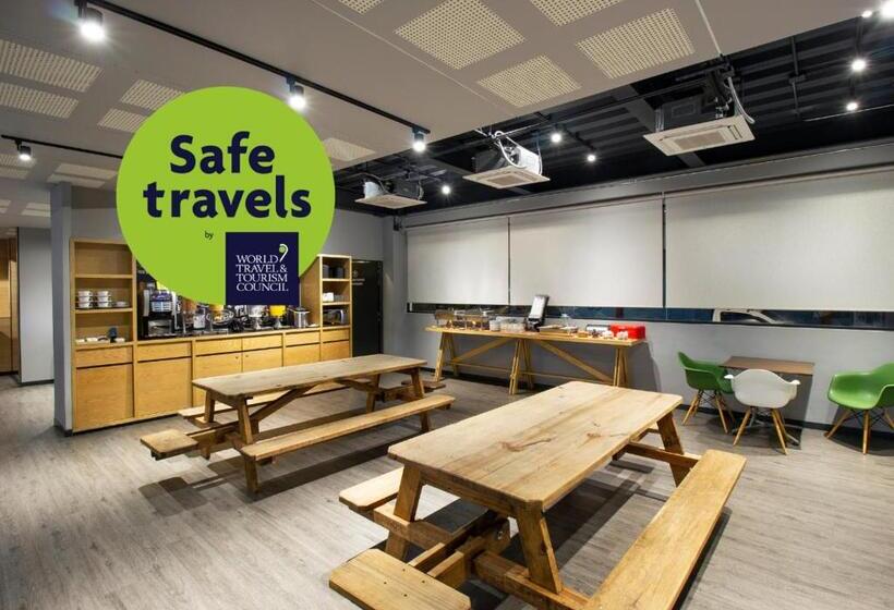 Отель Mx Aeropuerto