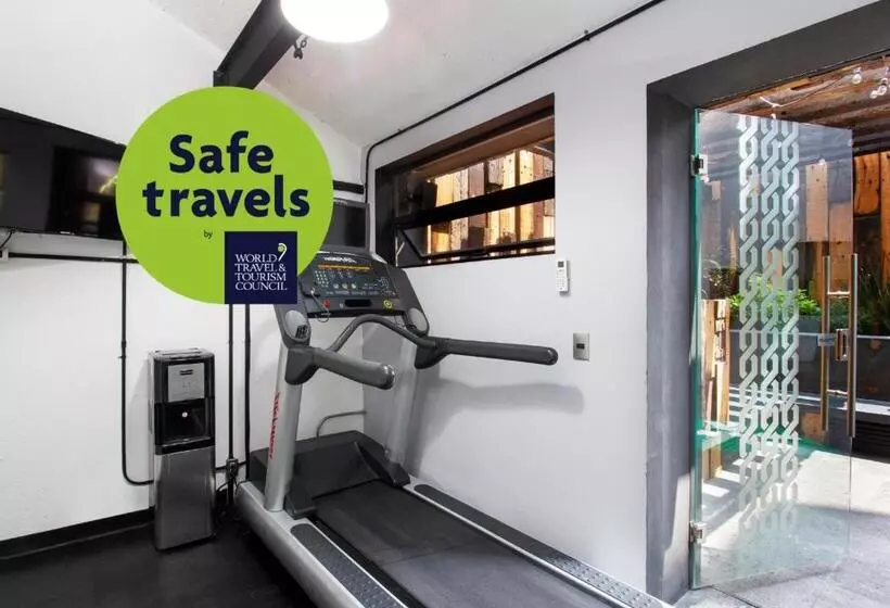 هتل Mx Aeropuerto