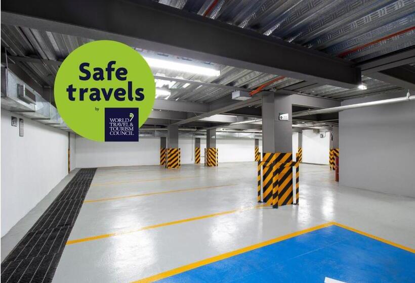 Отель Mx Aeropuerto