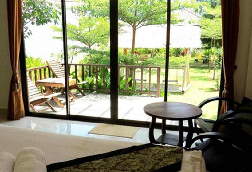 هتل Pranburi Cabana Resort