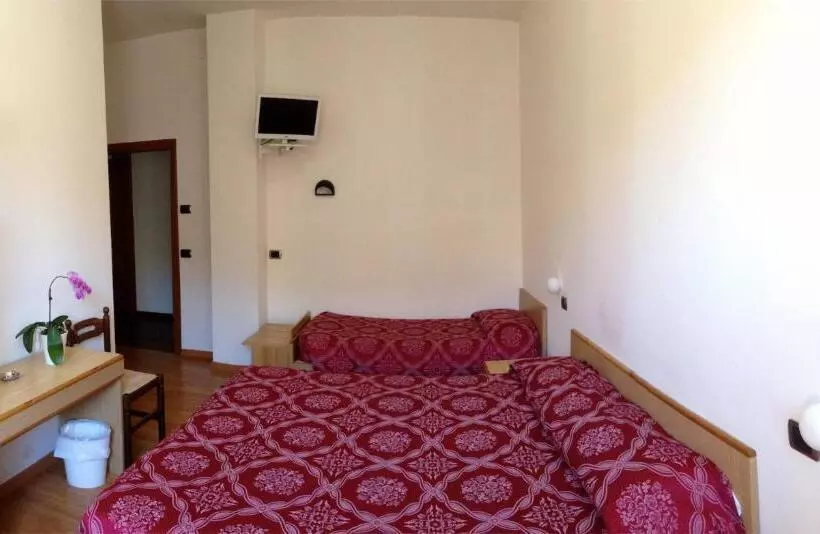 Отель Ristorante Anita